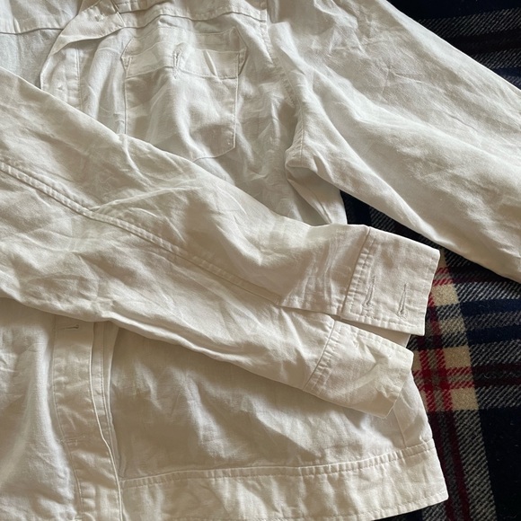 🧿White Collard Denim Style Top - Picture 3 of 7